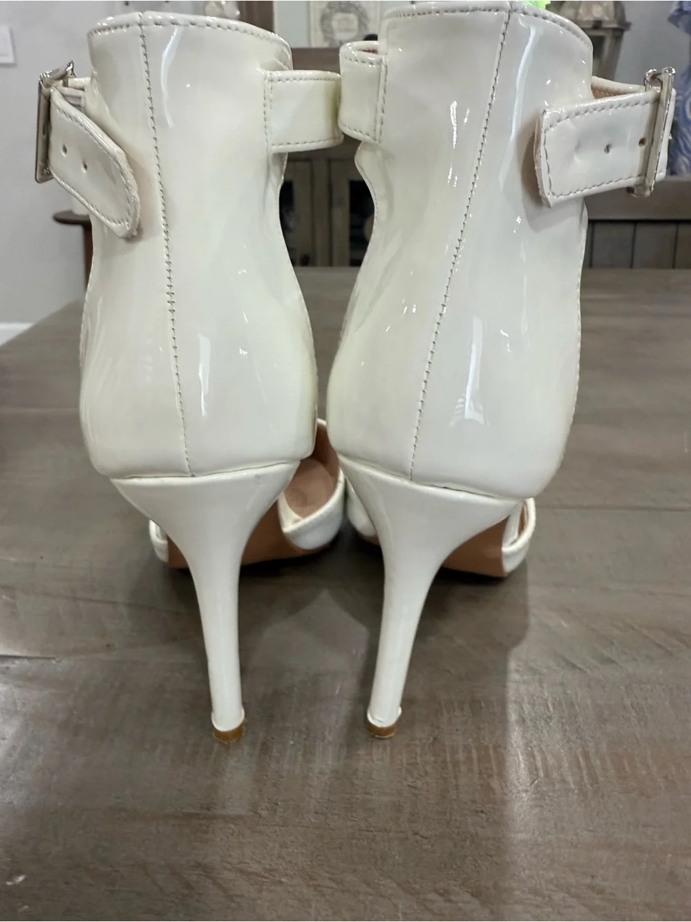 Forever 21 chic white